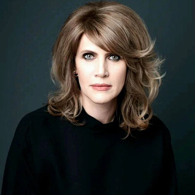 Елена Плешакова